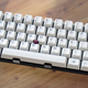Illustration for article titled MiniGuru Keyboard Makes Typing Quicker By Keeping Your Fingers On The Home Row